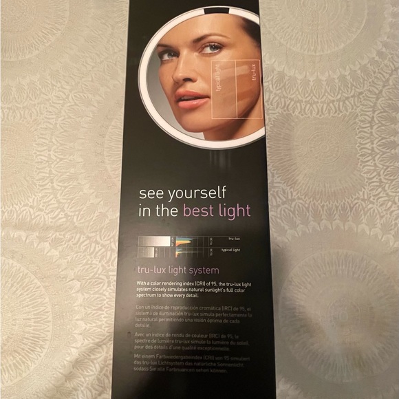 Simplehuman Sensor Mirror 5X Magnification with charging cord. - Picture 6 of 7